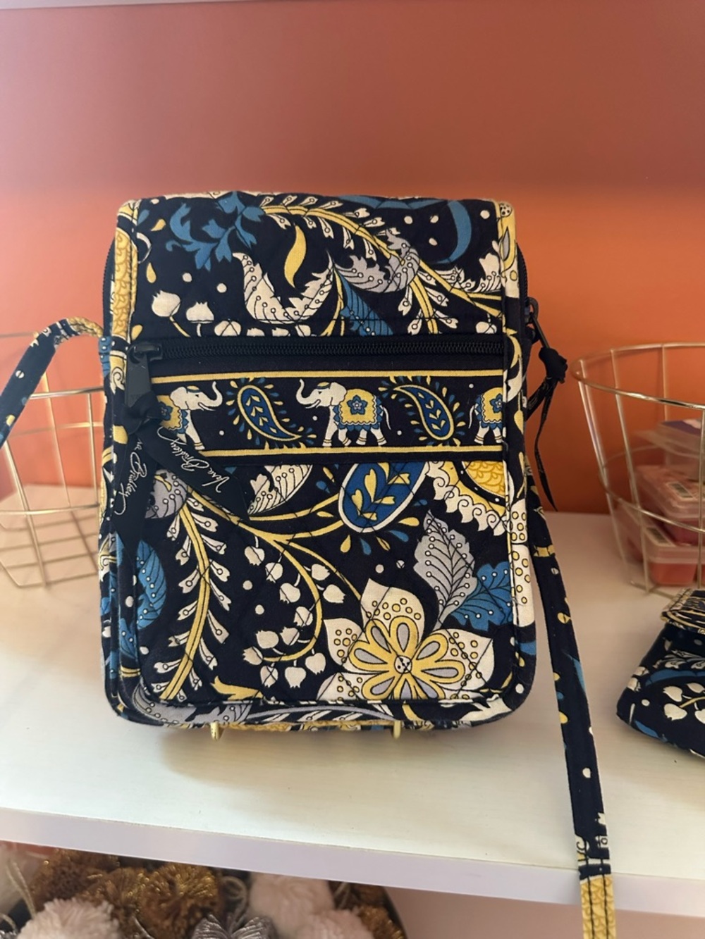 VERA BRADLEY Crossbody Bag and Wallet “Elle Blue” retired print(EUC) - Picture 16 of 16